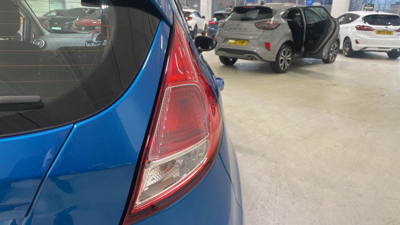 Ford Fiesta 1.0 EcoBoost Zetec 5dr Petrol Hatchback